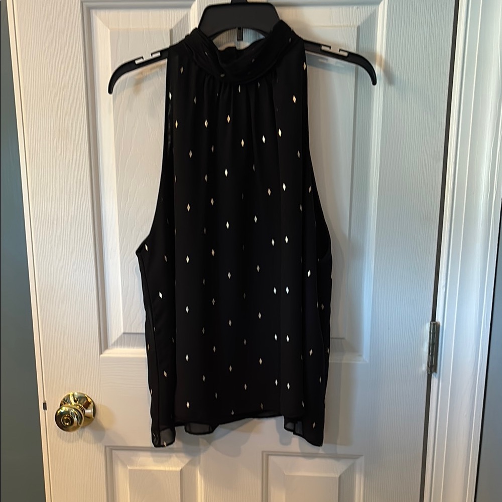 Zac & Rachel Petite PXL - Black Sleeveless Top with gold Accents